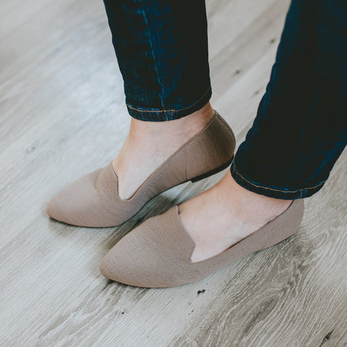 Dressed to Impress Flats- Taupe